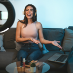 Influenciadores Digitais: Como Escolher e Trabalhar com Eles - Estratégias para Parcerias Eficazes - TecnoDicas e Trends